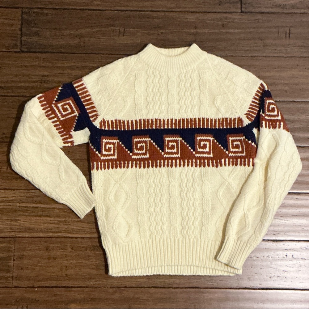 Campus Vintage Cream Sweater with Geometric Pattern